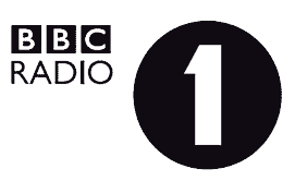 r1_logo-removebg-preview